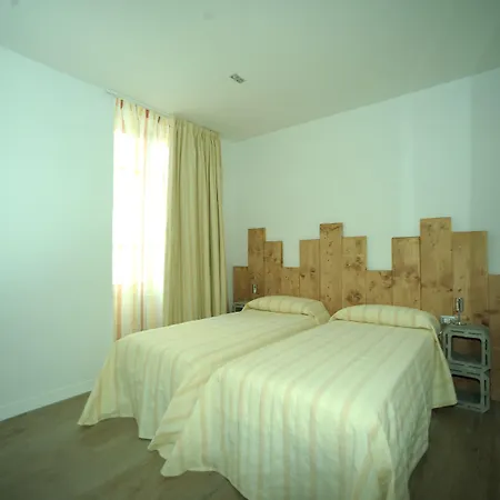 5rooms Bed and Breakfast 3*