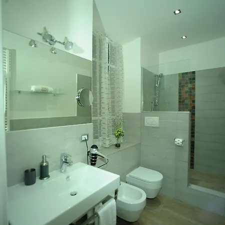 Frühstückspension 5rooms 3*